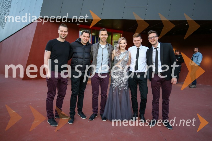 Ognjeni muzikanti in Tjaša HrovatSlovenska polka in valček 2017