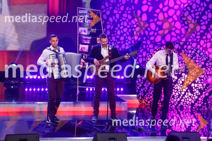 Ognjeni muzikanti in Tjaša HrovatSlovenska polka in valček 2017