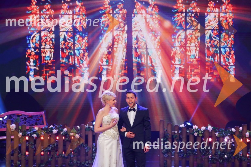  Darja Gajšek, pevka, voditeljica;  ... Slovenska polka in valček 2017