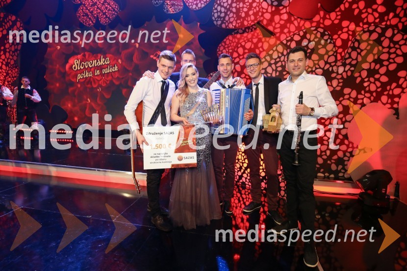 Ansambel Ognjeni muzikanti in Tjaša HrovatSlovenska polka in valček 2017