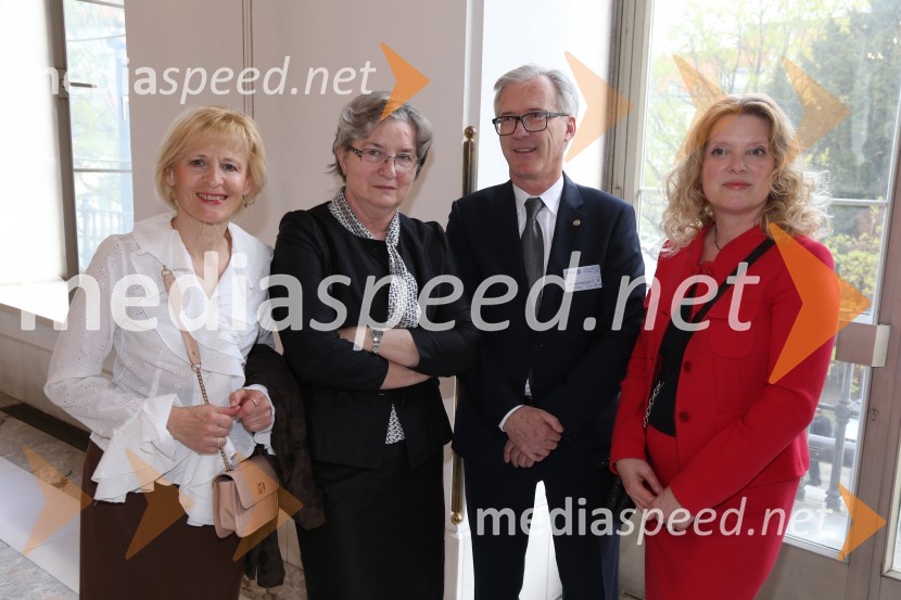  Mira Cvetnič;  Marija Podhostnik, Inner Wheel Maribor;  Matjaž Durjava, asistent Guvernerja 1912 in član Rotary kluba Maribor;  ... Rotary klub,  25. obletnica kluba