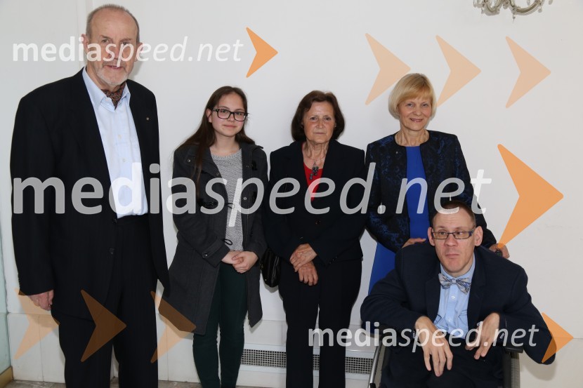  Franc Aco Prosnik, psiholog in pedagog;  ... ;  Marjeta Simonič;  Vasiljka Prosnik, ustanovna predsednica IW kluba Maribor;  ... Rotary klub,  25. obletnica kluba