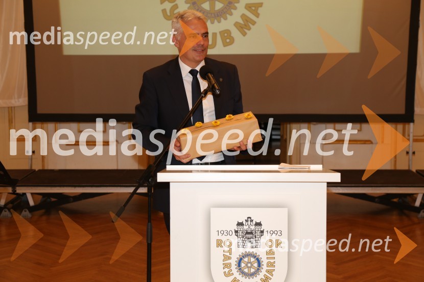  Danijel Lorbek, predsednik Rotary kluba Maribor LentRotary klub,  25. obletnica kluba