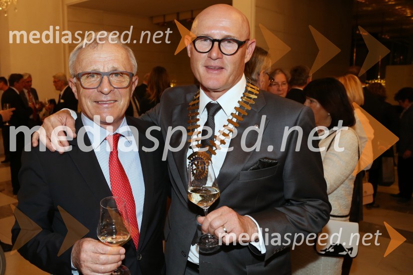  Tone  Glavan, podjetnik, član Rotary kluba Ljubljana;  Emil Šarkanj, lastnik Galerije Hest,  predsednik Rotary kluba MariborRotary klub,  25. obletnica kluba