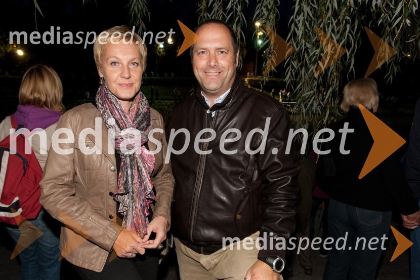  Meta Ornik, RTV Slovenija;  Robert Bogataj, moderatorV spomin: Robert Bogataj