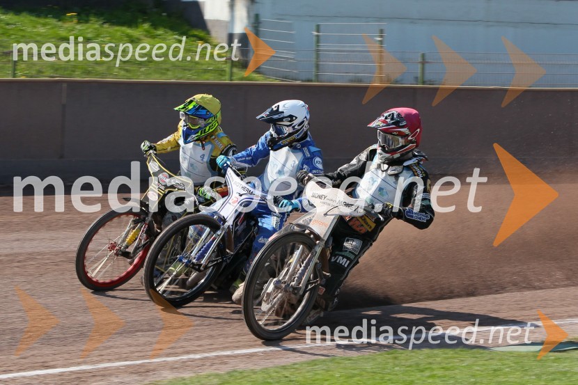  ... ;  Matej Žagar, speedwayist (Slovenija);  Nick Škorja, speedwayist (AMTK Ljubljana)V Ljubljani na štartu tudi Pintar