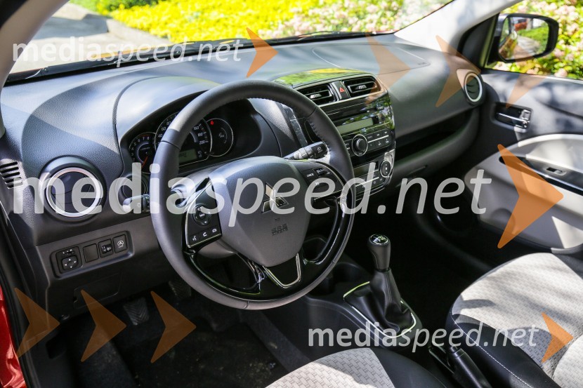 Mitsubishi Space Star, slovenska predstavitevMitsubishi Space Star, slovenska predstavitev