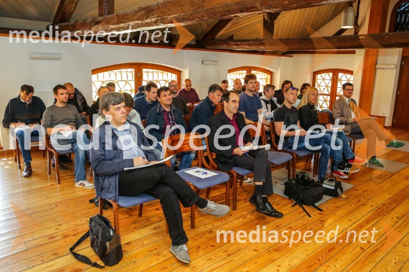 Mitsubishi Space Star, slovenska predstavitevMitsubishi Space Star, slovenska predstavitev