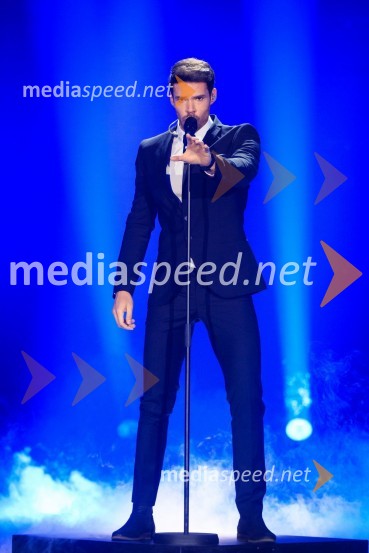  Matjaž Kumelj, pevec, manekenZmagovalka 41. Popevke je Nuška Drašček