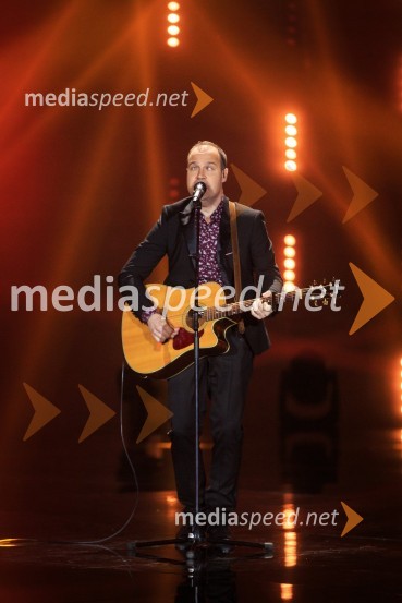  Aleksander Novak, glasbenikZmagovalka 41. Popevke je Nuška Drašček