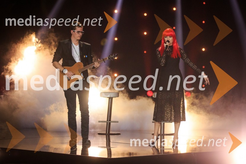 Mon'ami Zmagovalka 41. Popevke je Nuška Drašček