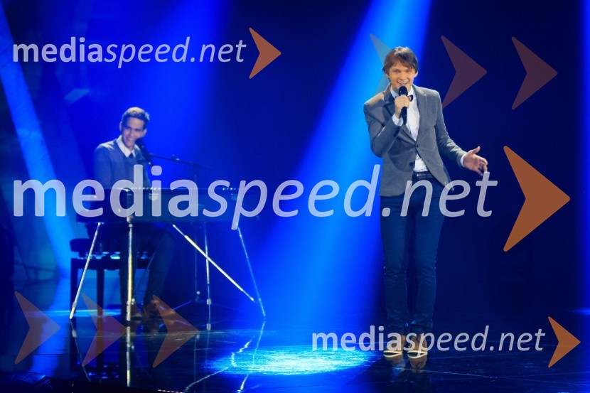 Duet Po drugi straniZmagovalka 41. Popevke je Nuška Drašček