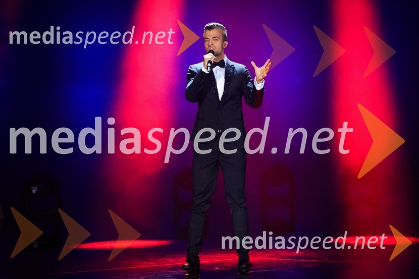  Gašper Rifelj, pevecZmagovalka 41. Popevke je Nuška Drašček