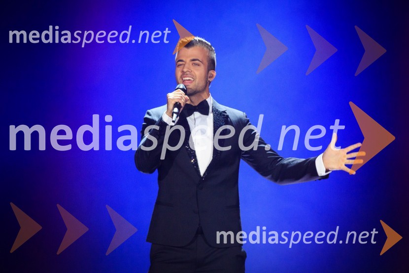  Gašper Rifelj, pevecZmagovalka 41. Popevke je Nuška Drašček