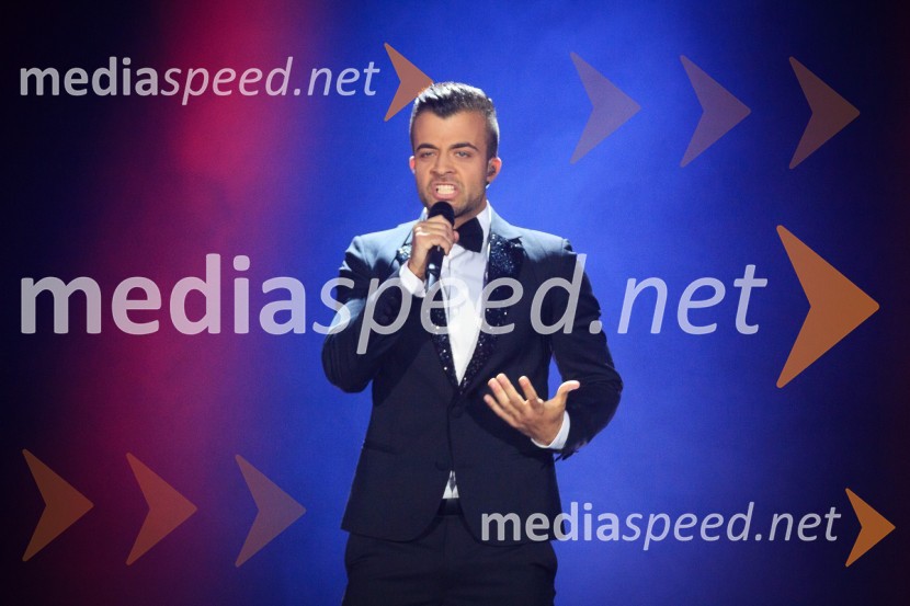  Gašper Rifelj, pevecZmagovalka 41. Popevke je Nuška Drašček