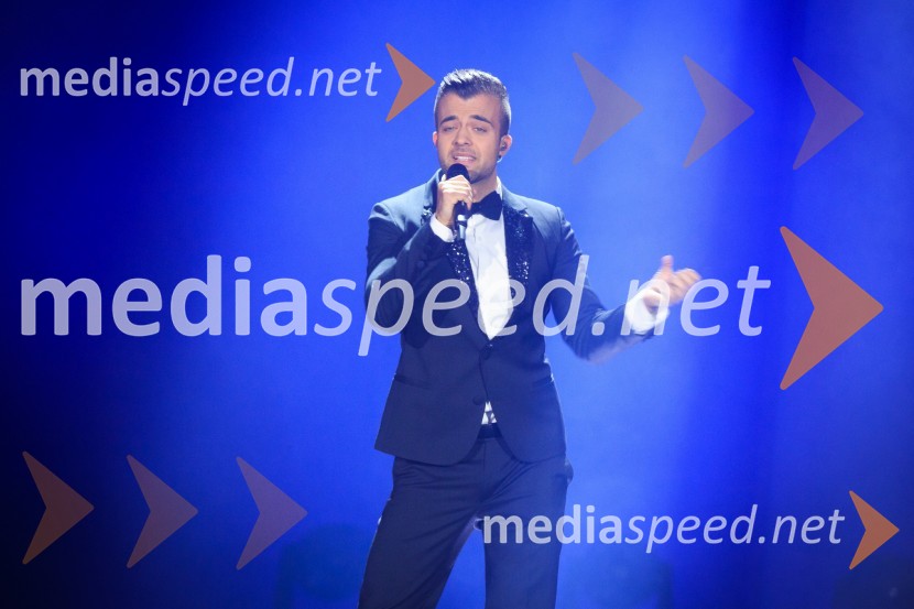  Gašper Rifelj, pevecZmagovalka 41. Popevke je Nuška Drašček