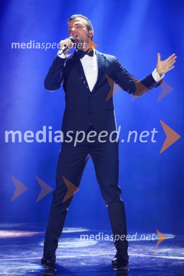  Gašper Rifelj, pevecZmagovalka 41. Popevke je Nuška Drašček