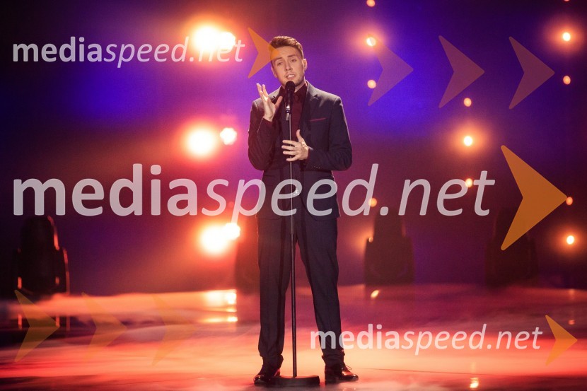  Alex Volasko, pevecZmagovalka 41. Popevke je Nuška Drašček