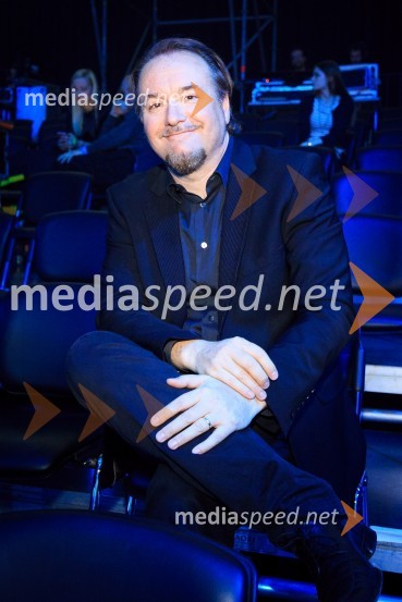  Patrik Greblo, dirigentZmagovalka 41. Popevke je Nuška Drašček