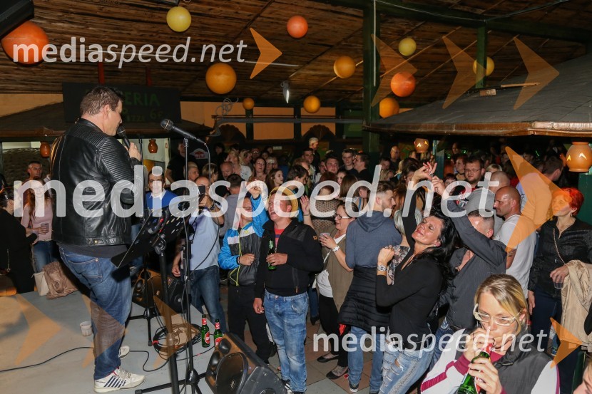 Diskoteka Yucatan, otvoritevDiskoteka Yucatan, otvoritev