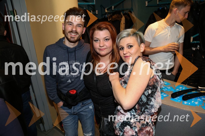 Diskoteka Yucatan, otvoritev