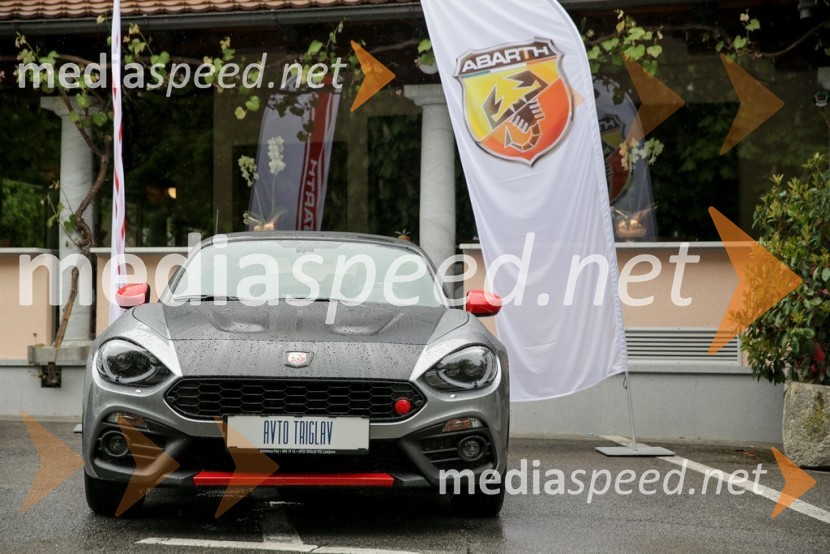 Fiat 124 Spider in Abarth 124 Spider, Slovenska predstavitevFiat 124 Spider in Abarth 124 Spider, Slovenska predstavitev
