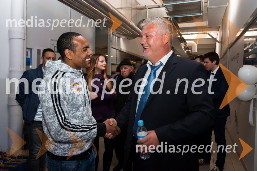  Marcos  Tavares, nogometaš, NK Maribor;  Milan Kuster, predsednik uprave Skupine LunosPodjetje Lunos, otvoritev novih poslovnih prostorov