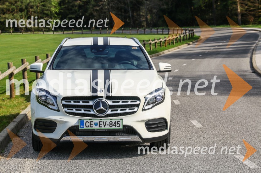 Mercedes Benz GLA200d, slovenska predstavitev