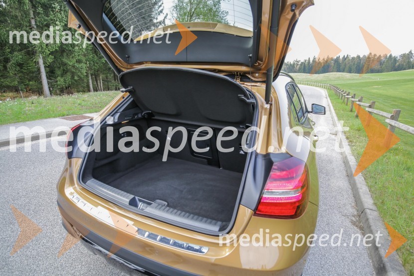 Mercedes Benz GLA200d, slovenska predstavitev