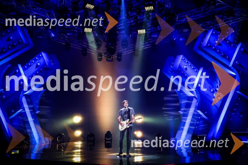  Andraž Hribar, pevecZmagovalka Dnevov slovenske zabavne glasbe, Poprock je Anabel