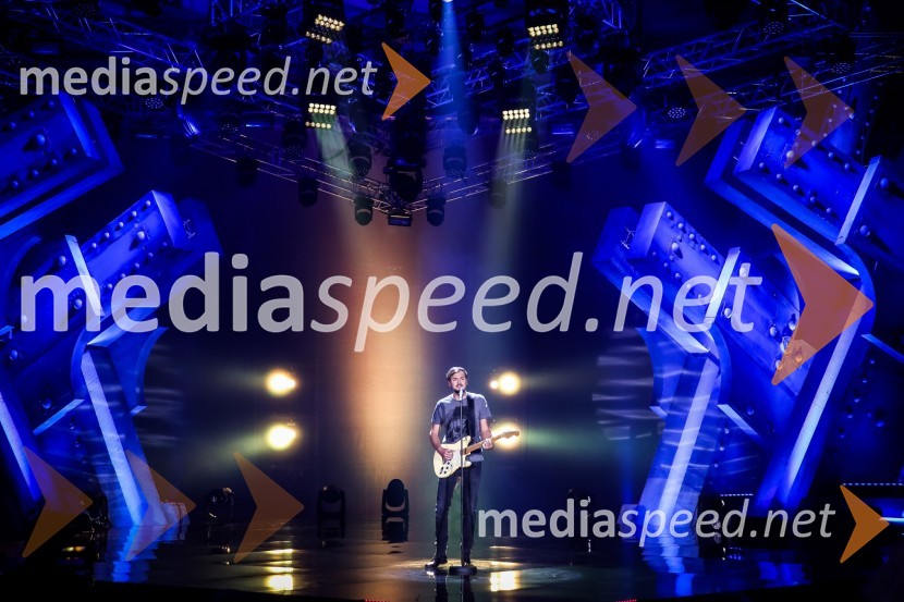  Andraž Hribar, pevecZmagovalka Dnevov slovenske zabavne glasbe, Poprock je Anabel