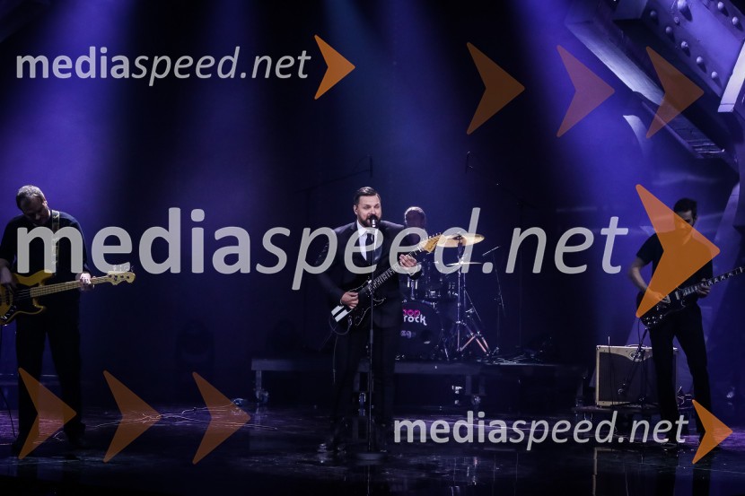 Skupina RoundsquareZmagovalka Dnevov slovenske zabavne glasbe, Poprock je Anabel