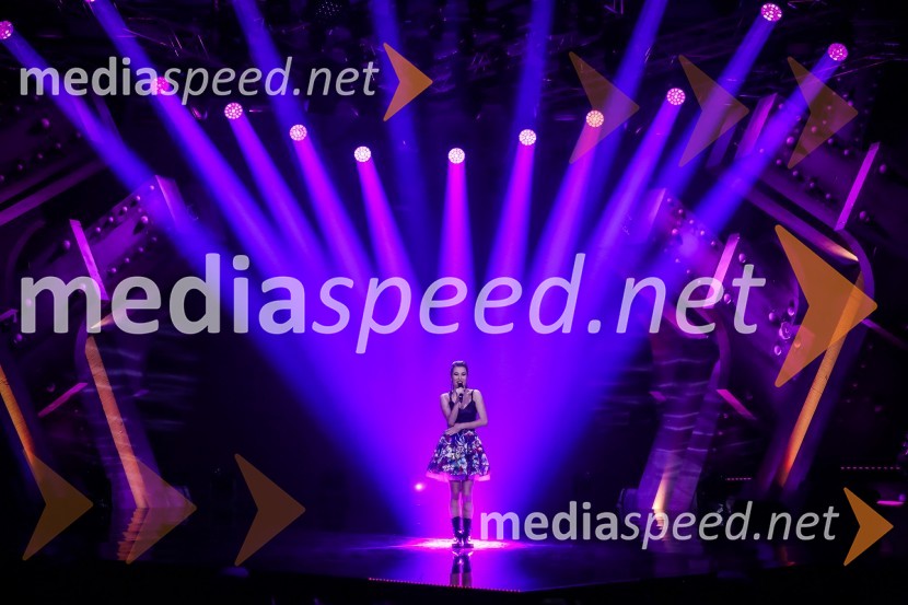  Ana Teržan - Anabel, pevkaZmagovalka Dnevov slovenske zabavne glasbe, Poprock je Anabel