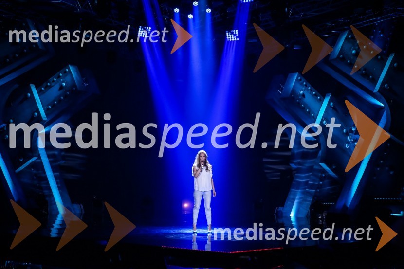  Anika Horvat, pevkaZmagovalka Dnevov slovenske zabavne glasbe, Poprock je Anabel