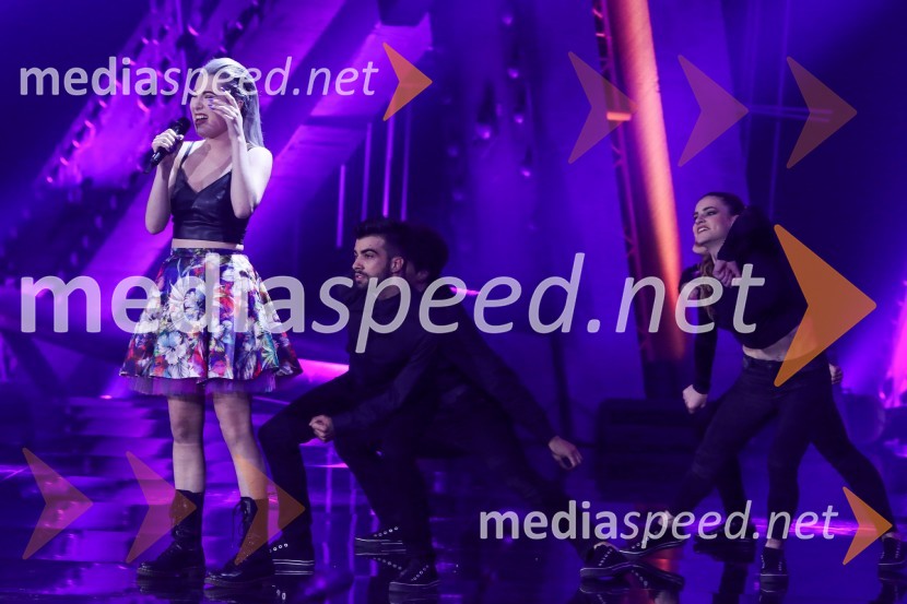  Ana Teržan - Anabel, pevkaZmagovalka Dnevov slovenske zabavne glasbe, Poprock je Anabel