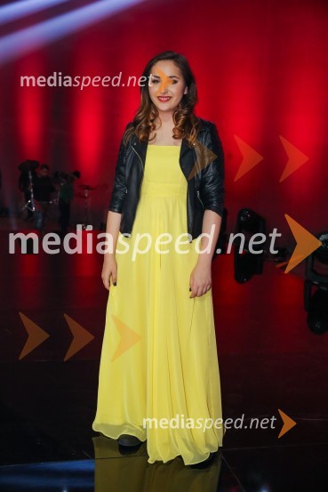  Amadea Begovič, pevkaZmagovalka Dnevov slovenske zabavne glasbe, Poprock je Anabel