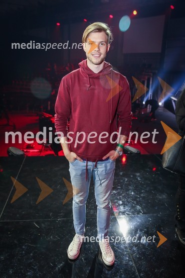 Zmagovalka Dnevov slovenske zabavne glasbe, Poprock je Anabel