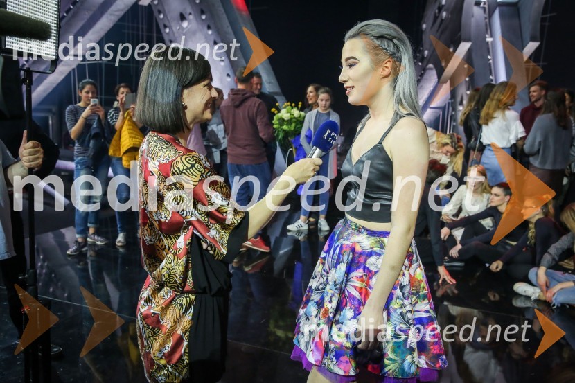  ... ;  Ana Teržan - Anabel, pevkaZmagovalka Dnevov slovenske zabavne glasbe, Poprock je Anabel