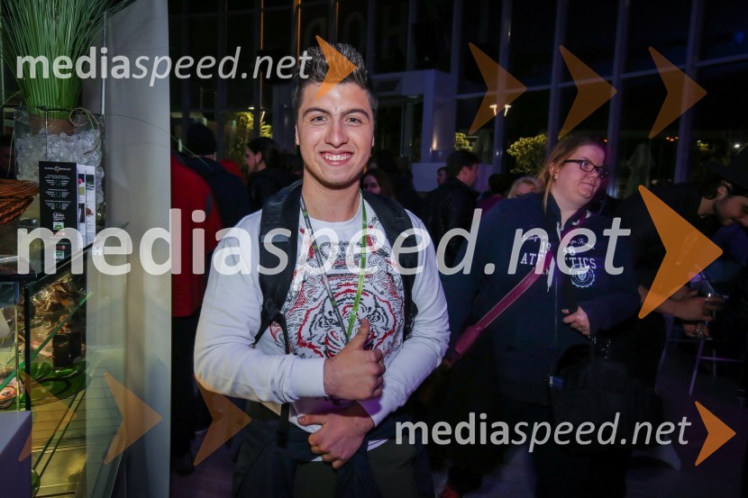  Luka Sešek, pevecZmagovalka Dnevov slovenske zabavne glasbe, Poprock je Anabel