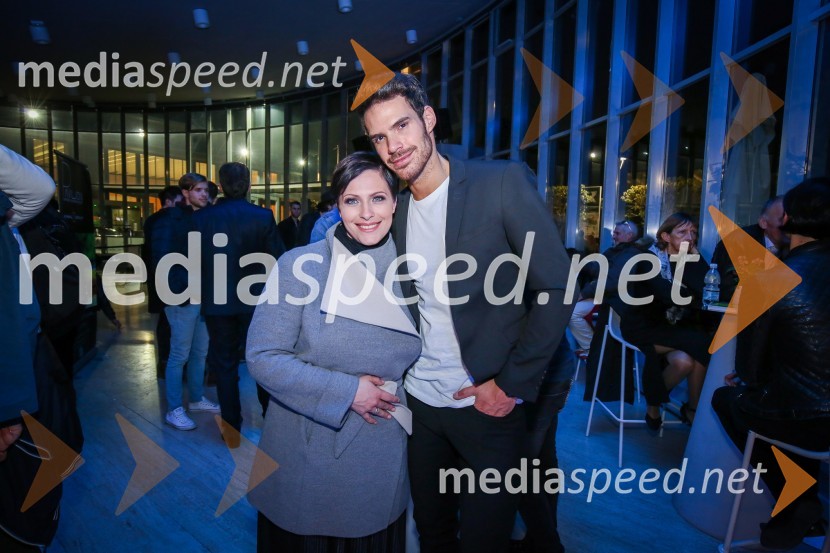  Nuška Drašček, pevka;  Matjaž Kumelj, manekenZmagovalka Dnevov slovenske zabavne glasbe, Poprock je Anabel