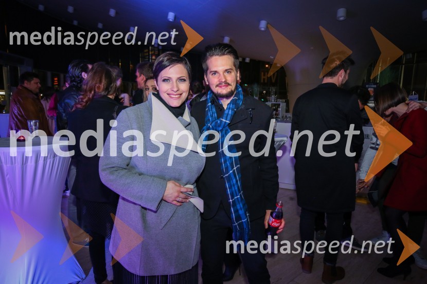  Nuška Drašček, pevka;  ... Zmagovalka Dnevov slovenske zabavne glasbe, Poprock je Anabel