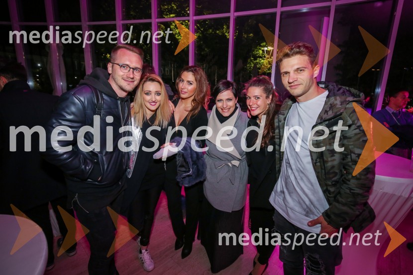  ... ;  ... ;  ... ;  Nuška Drašček, pevka;  ... ;  ... Zmagovalka Dnevov slovenske zabavne glasbe, Poprock je Anabel