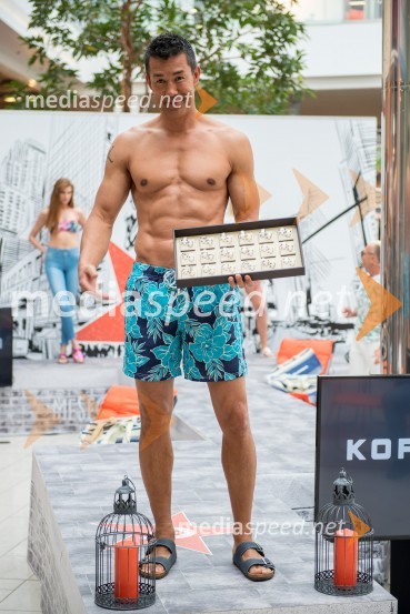  Taiji Tokuhisa, maneken in voditeljModna revija, Qlandia Ptuj