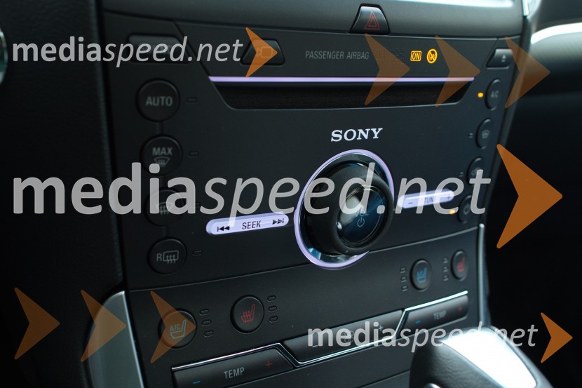 &nbsp;Ford Edge Sport 2.0 TDCi 154 kW Powershift AWD, za odličen zvok glasbe poskrbi Sony avdio sistemFord Edge Sport 2.0 TDCi 154 kW Powershift AWD, mediaspeed test