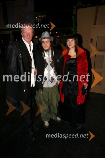 Igor Luther, direktor fotografije, ..., Janja Glogovac, režiserka in scenaristka filmaPremiera filma L kot Ljubezen