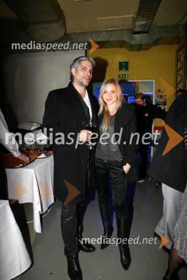 Sebastijan Cavazza, igralec in Katarina Čas, TV voditeljicaPremiera filma L kot Ljubezen