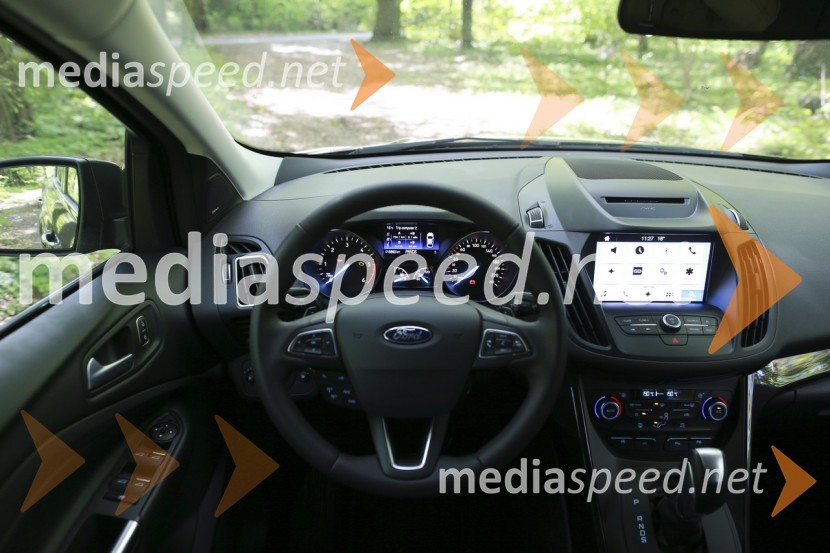 Ford Kuga 2.0 TDCi 132 kW Powershift AWD Titanium, voznikovo delovno okoljeFord Kuga 2.0 TDCi 132 kW Powershift AWD Titanium, mediaspeed test