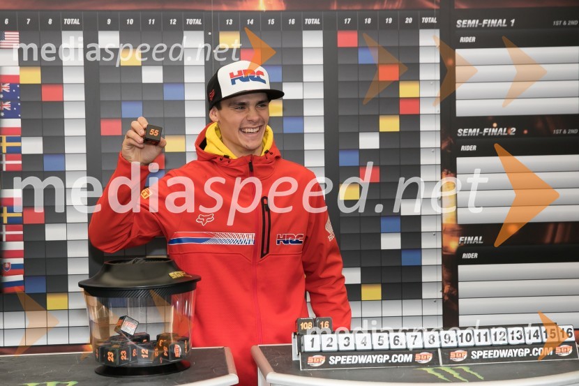  Tim Gajser, motokrosist (Motocross-Ski Gajser team)2017 AZTORIN Slovenian FIM Speedway GP, žrebanje štartnih številk