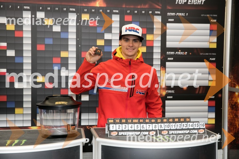  Tim Gajser, motokrosist (Motocross-Ski Gajser team)2017 AZTORIN Slovenian FIM Speedway GP, žrebanje štartnih številk