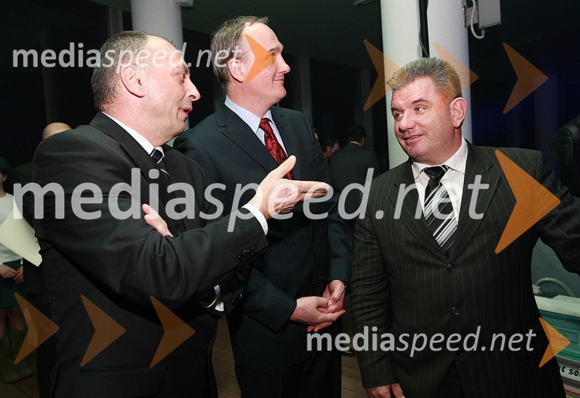 Roman Matek, direktor Zdravilišče Laško, Janez Podobnik, minister za okolje in prostor in Andrej Vizjak, minister za gospodarstvoOtvoritev termalnega centra Wellness park Laško